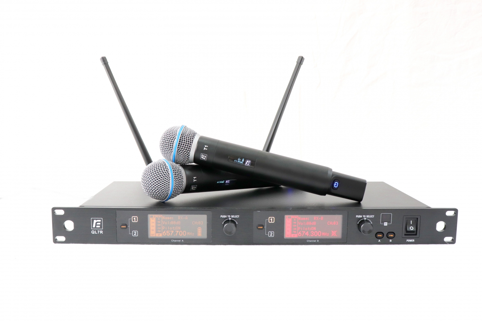 RFIntell QL7R/T1-A 651,800-683,400 МГц 2-канальная радиосистема с 2-мя ручными микрофонами в Звенигороде