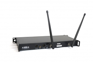 RFIntell QL7R/T1-B 720,500-754,000 МГц 2-канальная радиосистема с 2-мя ручными микрофонами в Звенигороде